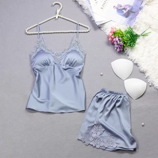 Bộ ngủ lụa mềm mịn phối ren