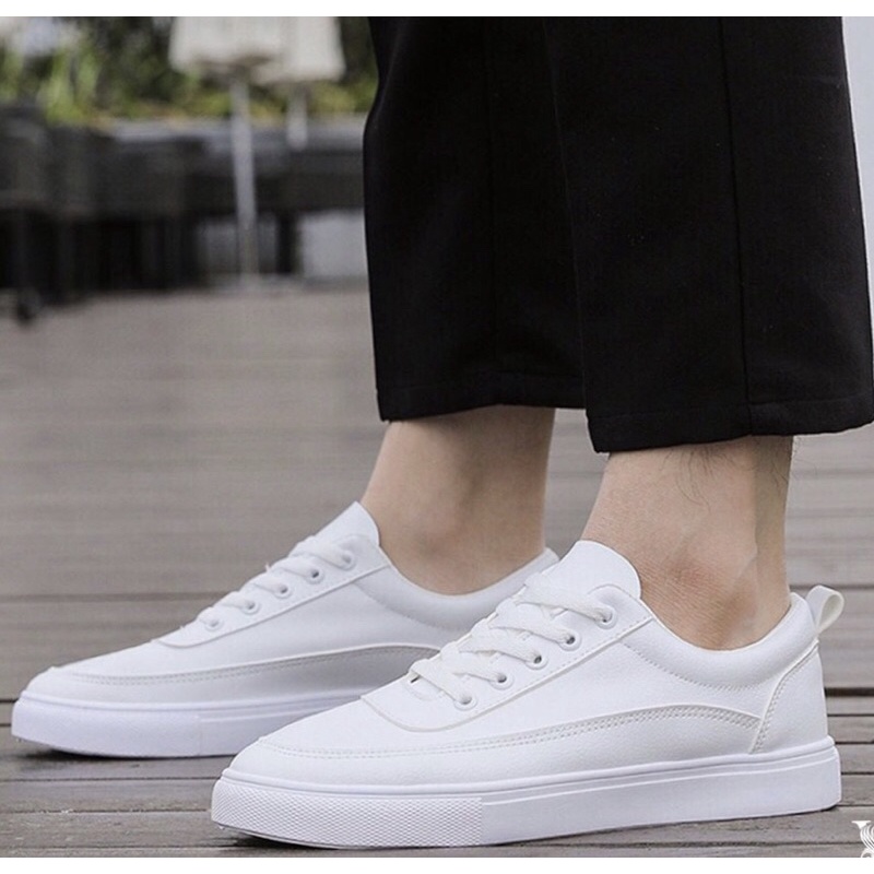 Giày Thể Thao Sneakers Nam Màu Trắng Chất Liệu Da Cao Cấp Đế Cao Su Trẻ Trung Lịch Lãm Tặng Kèm Ví Da Và Tất