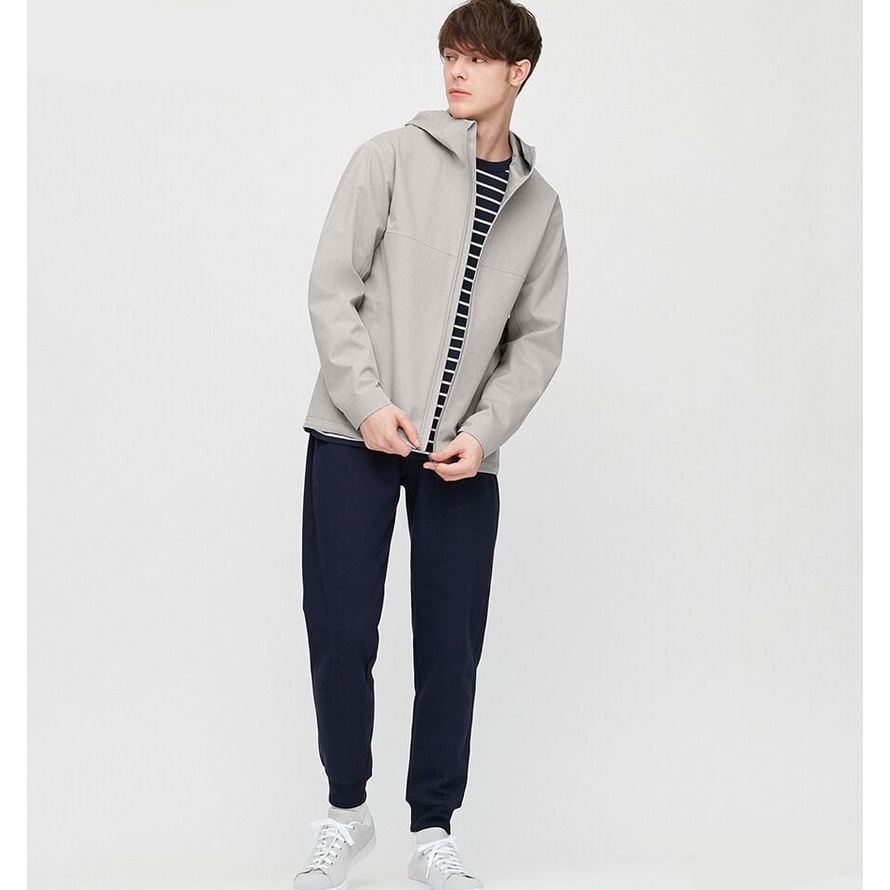 Áo khoác UniqI() Blocktech Parka. Chiếc áo gió Ép Seam cao cấp với rất nhiều công năng.