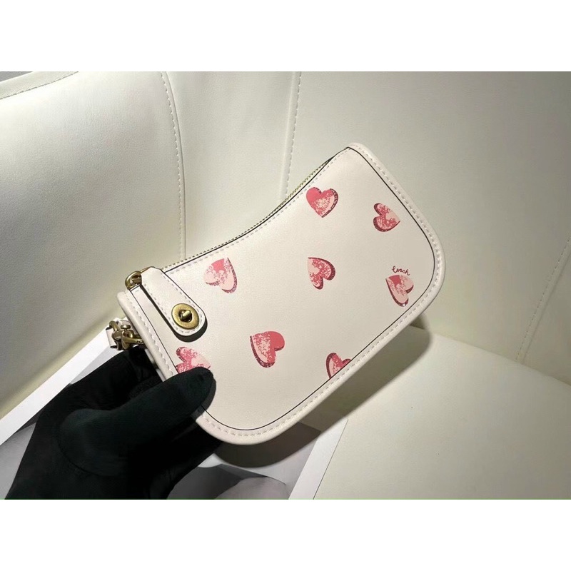 TÚI COACH SWINGER 20 C3490