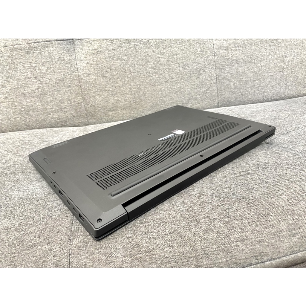 Thinkpad X1 Extreme i7-8850H l RAM 16G l SSD 256G l VGA 1050 Ti l 15' UHD 4K  Like New 99%