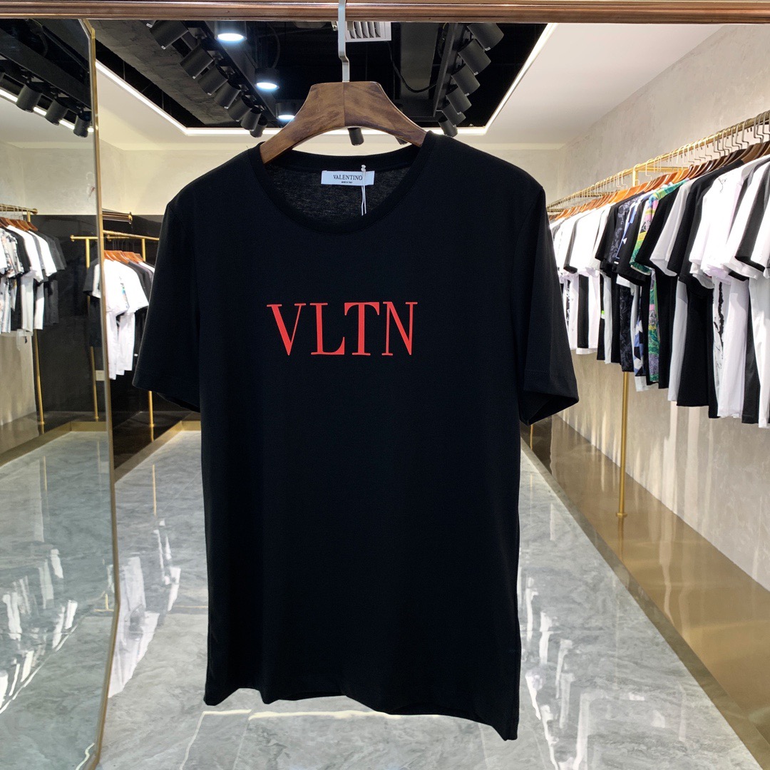 Áo Thun Nam Ngắn Tay Cổ Tròn In Chữ Valentino 1n0 2021