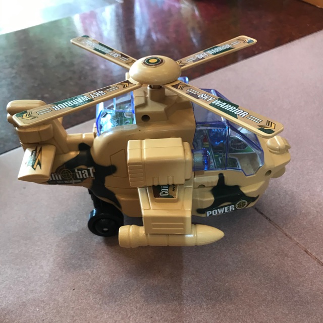 Máy bay trực thăng pin