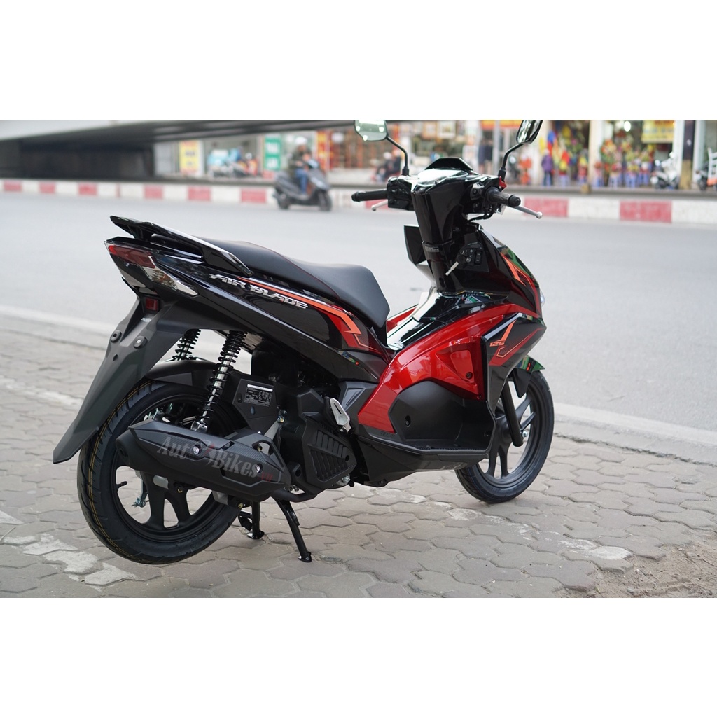 Ốp sàn dưới trái ốp cạnh sàn chân ab 2016-2018 air blade 2016-2018 honda