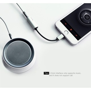 Cáp chuyển đổi Lightning ra Lightning + Audio 3.5mm Baseus L32