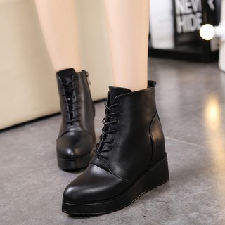 Giày boot nữ độn đế cột dây trẻ trung GBN01