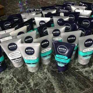 Sữa rửa mặt Nivia men Thái Lan