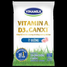 Sữa tiệt trùng bịch Vinamilk - Thùng 48 bịch 220ml