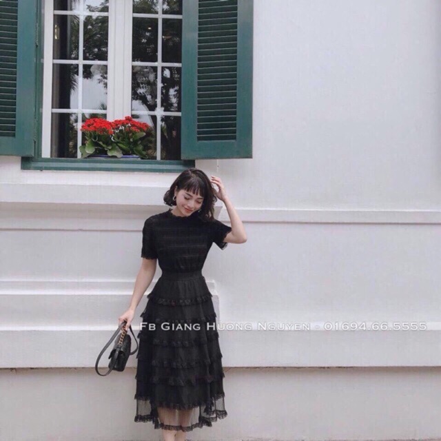 váy đi đám cưới