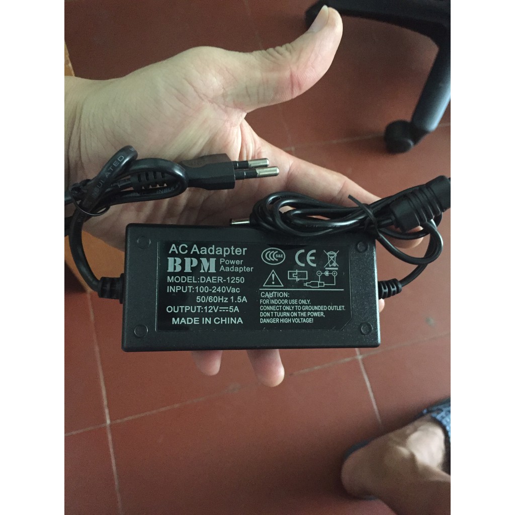 ADAPTER ,  ĐỔI NGUỒN ĐIỆN BPM TỪ 220V RA 12V5A