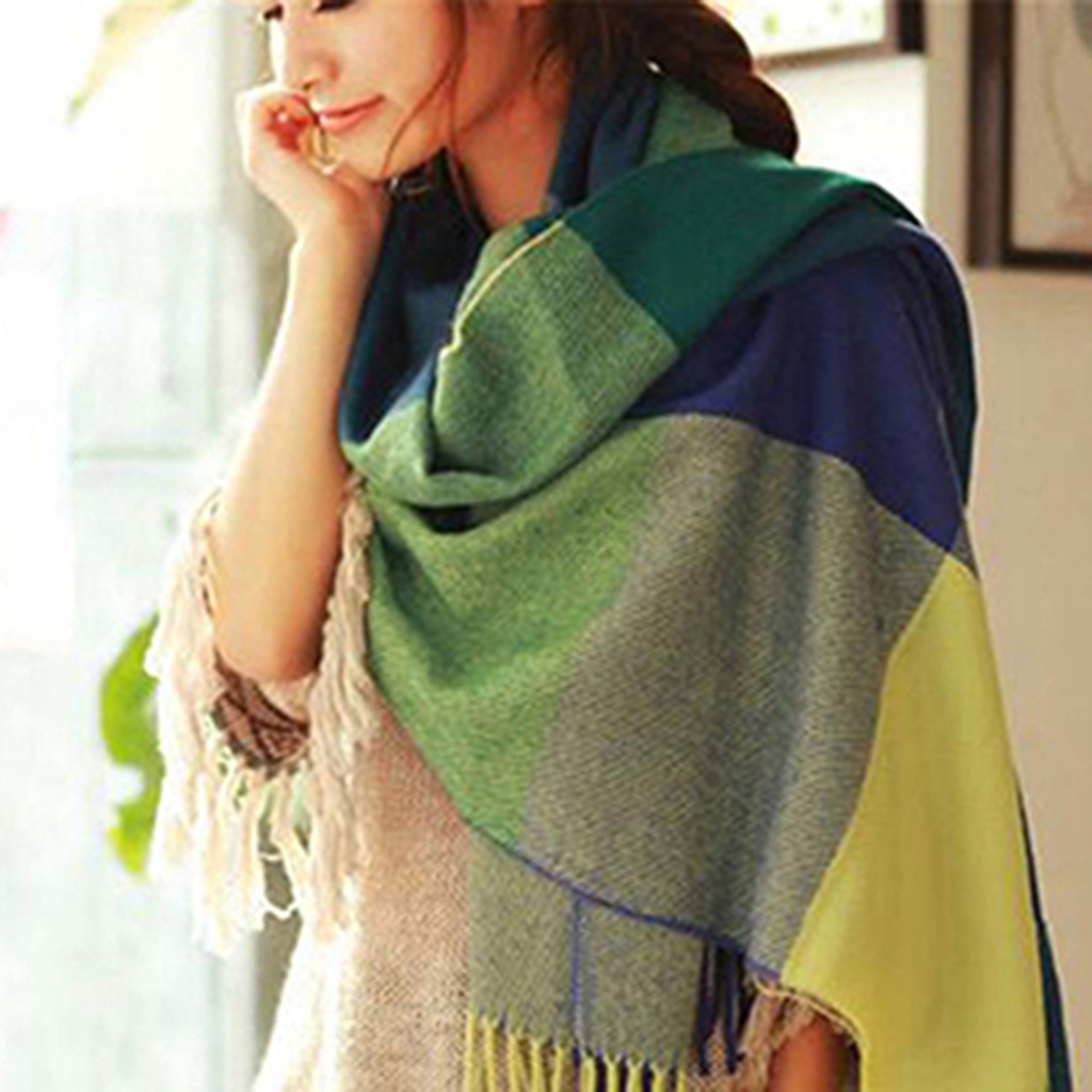 Khăn choàng cổ phối tua rua thời trang hoa văn caro