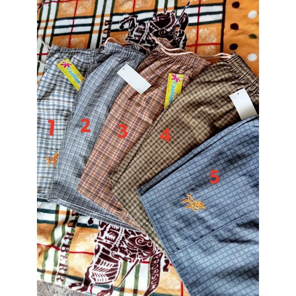 Quần Đùi Nam Thêu Nai Chất Cotton kaki Vải Đẹp