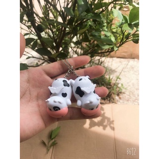 Móc khoá bò sữa phát sáng