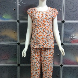 Bộ dài mặc nhà vải tole ( lanh ), may ren cotn hình trái tim quanh cổ và nẹp áo , chất liệu vải tole 2 da loại 1 nhà may