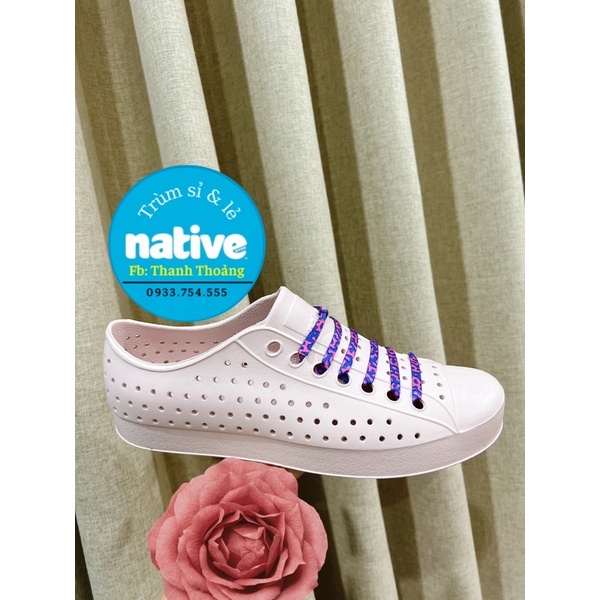 Giày xuất cho cả gia đình