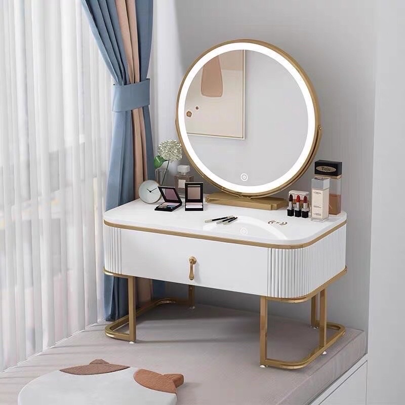 bàn trang điểm ngồi bệt