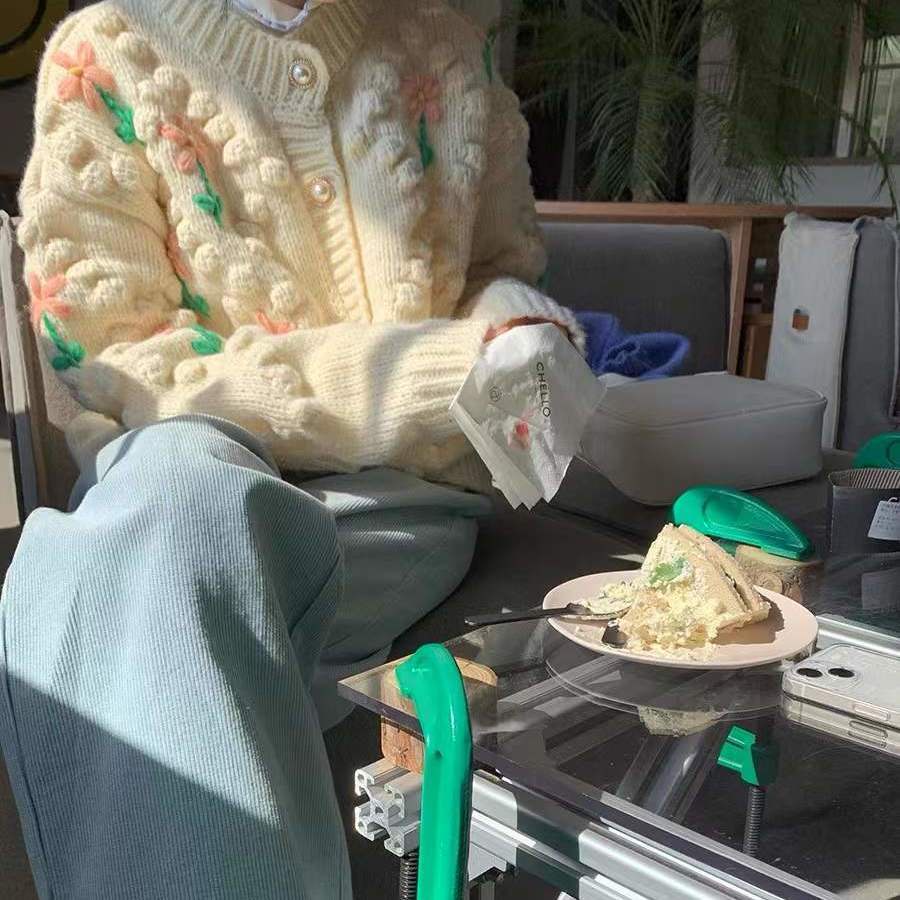 Áo Khoác cardigan Dệt Kim Mỏng Dáng Rộng Ngắn Cổ Tròn Kiểu retro Hàn Quốc Dễ Phối Đồ Thời Trang Cho Nữ