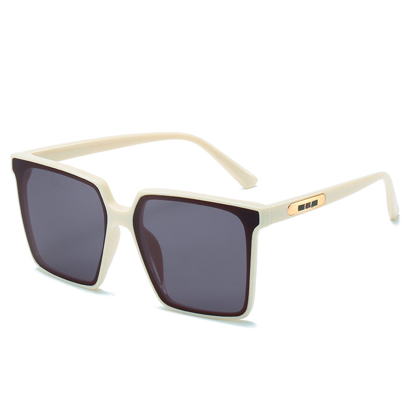 New Fashion Korean Lady Chic Big Square PC Frame Causal Style Eyewear Sunglasses