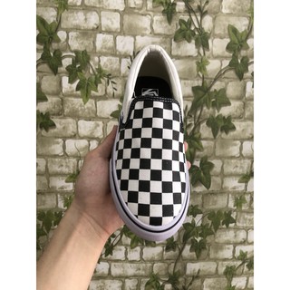 Giày thể thao sneaker kẻ caro
