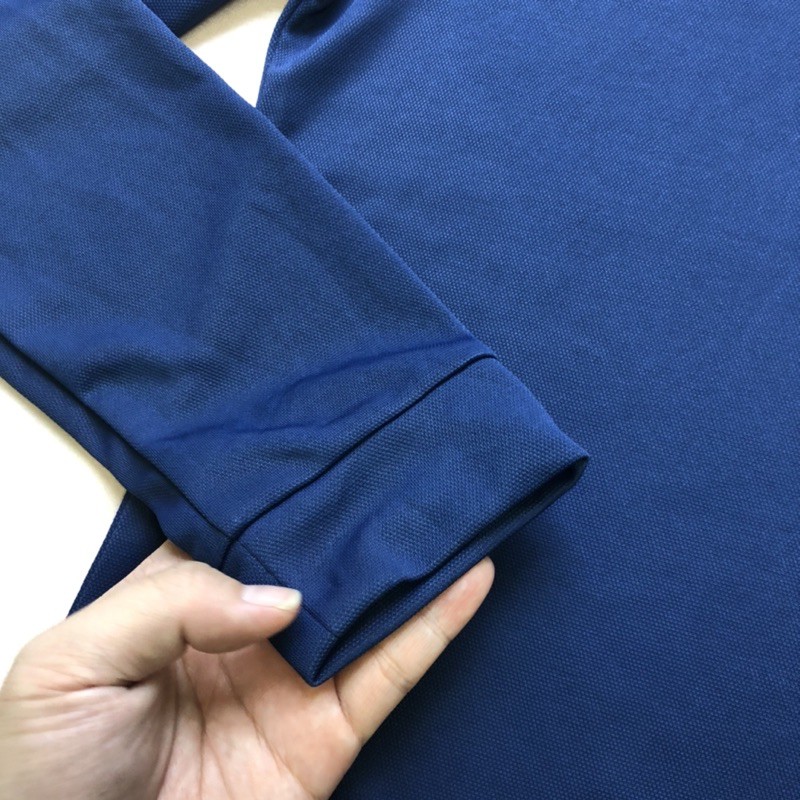 (THANH LÝ) Áo Thun Thể Thao Nam PERO Xuất Hàn Cắt Nhãn Tay Dài Cổ Bẻ Xẻ Trụ Gài Nút Xanh Navy - Size 100 lỗi sợi nhẹ xíu