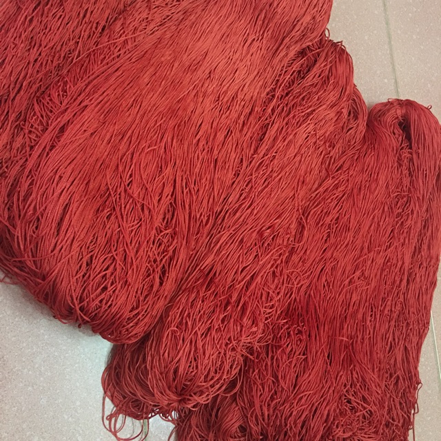 dây chỉ đỏ