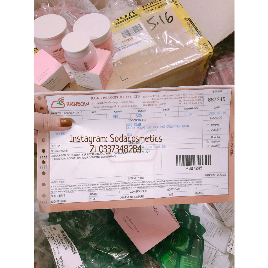 Kem Dưỡng Hoa Anh Đào Innisfree Jeju Cherry Blossom Tone Up Cream