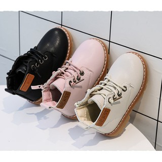 Giày boot cao cổ chất liệu da cho trẻ em