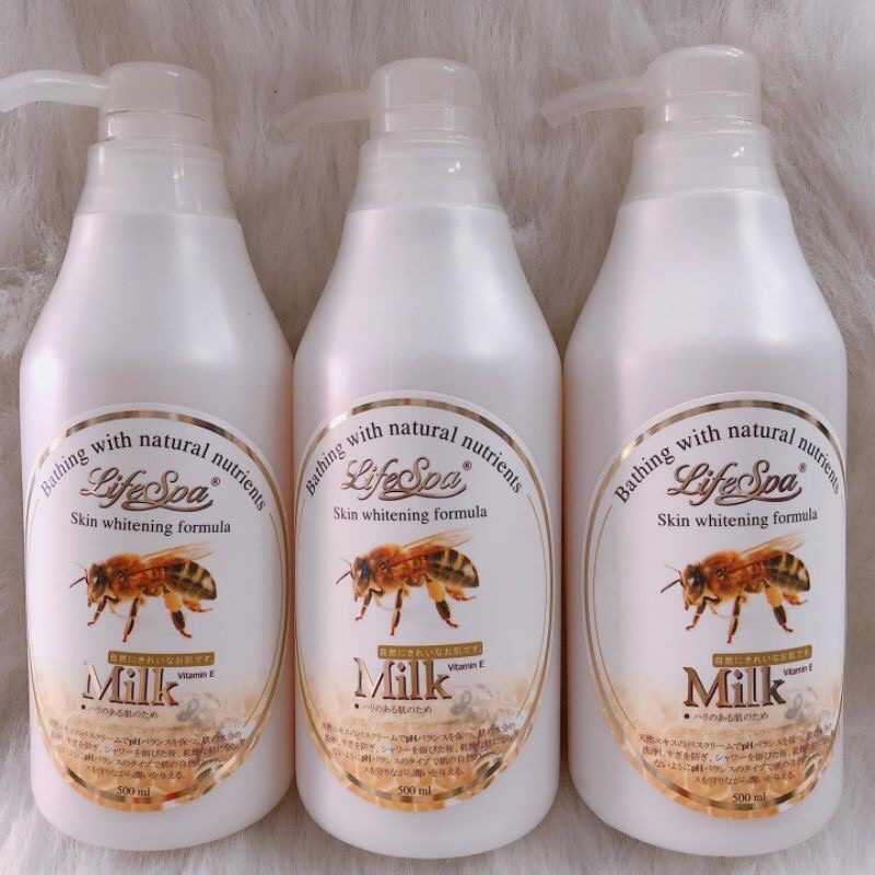 Sữa Tắm LifeSpa Milk 500ml của NHẬT .