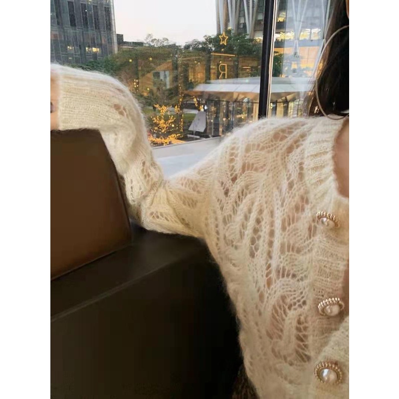 Áo Khoác Cardigan Dệt Kim Mỏng Dáng Rộng Thiết Kế Lỗ Rỗng Đính Ngọc Trai Thời Trang Mới Sành Điệu | BigBuy360 - bigbuy360.vn