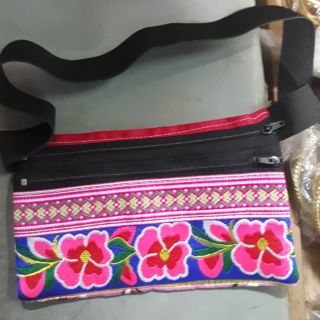 Túi thổ cẩm đeo ngang 19x11cm