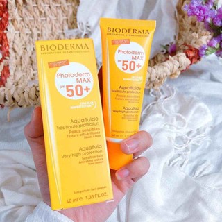 Kem chống nắng Bioderma Photoderm Max Aqua Fluide SPF 50+