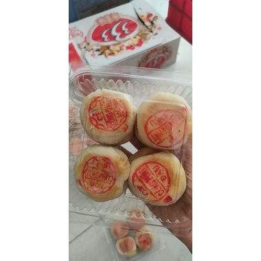 Bánh pía sầu riêng Công Phát