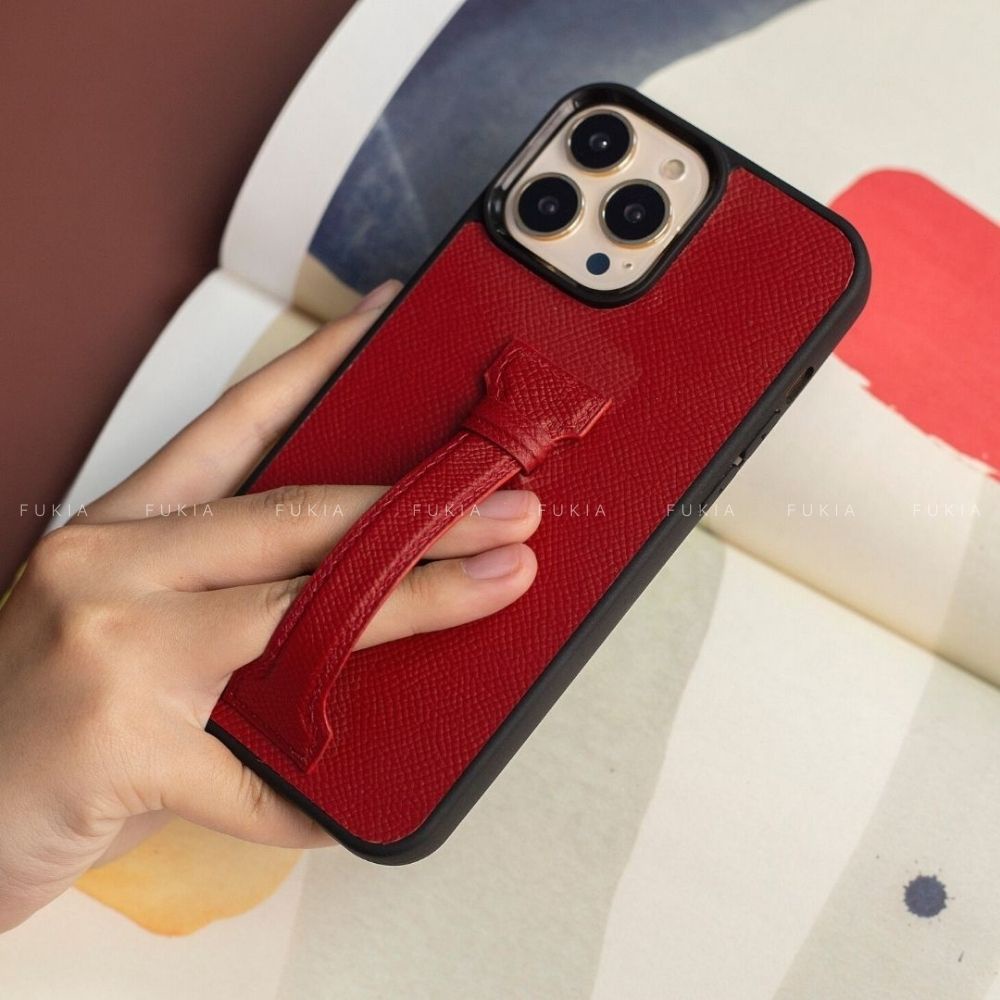 Ốp da thủ công viền đen Epsom Hand Strap cho IPhone 14/14Plus/14Pro/14Promax/13/13Pro/13Promax/12/12Pro/12Promax ODTC146