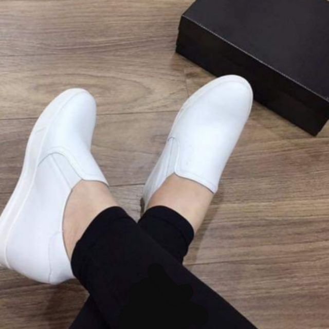 #Giày độn đế da dê cao 7p của Evashoes đi êm mềm. Chất da dê sờ mịn tay đanh chất. Cực êm càng đi càng ấm càng mềm. Keo