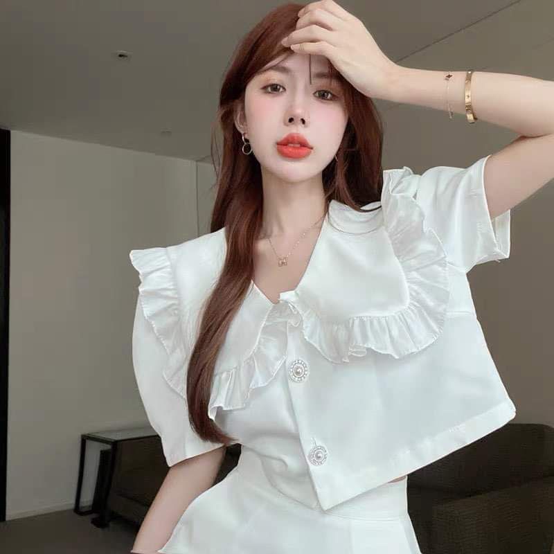 Bộ áo sơmi croptop kèm chân váy chữ A dáng ngắn hàng thiết kế kiểu Hàn Quốc mẫu mới 2022