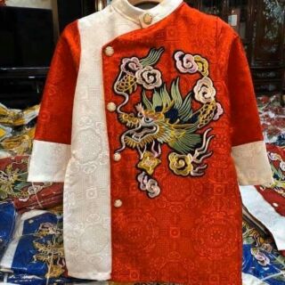 Áo dài cách tân cho bé trai ngày tết