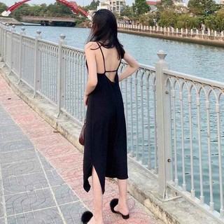 ĐẦM MAXI ĐEN XẺ TÀ HỞ LƯNG