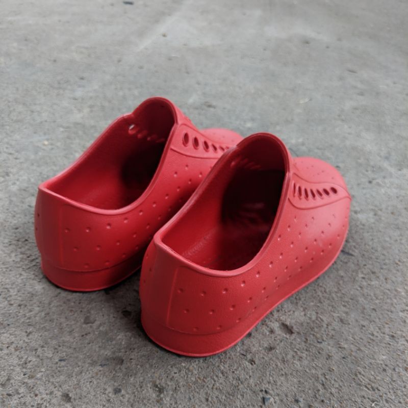 Giày Native đi mưa xuất xịn
