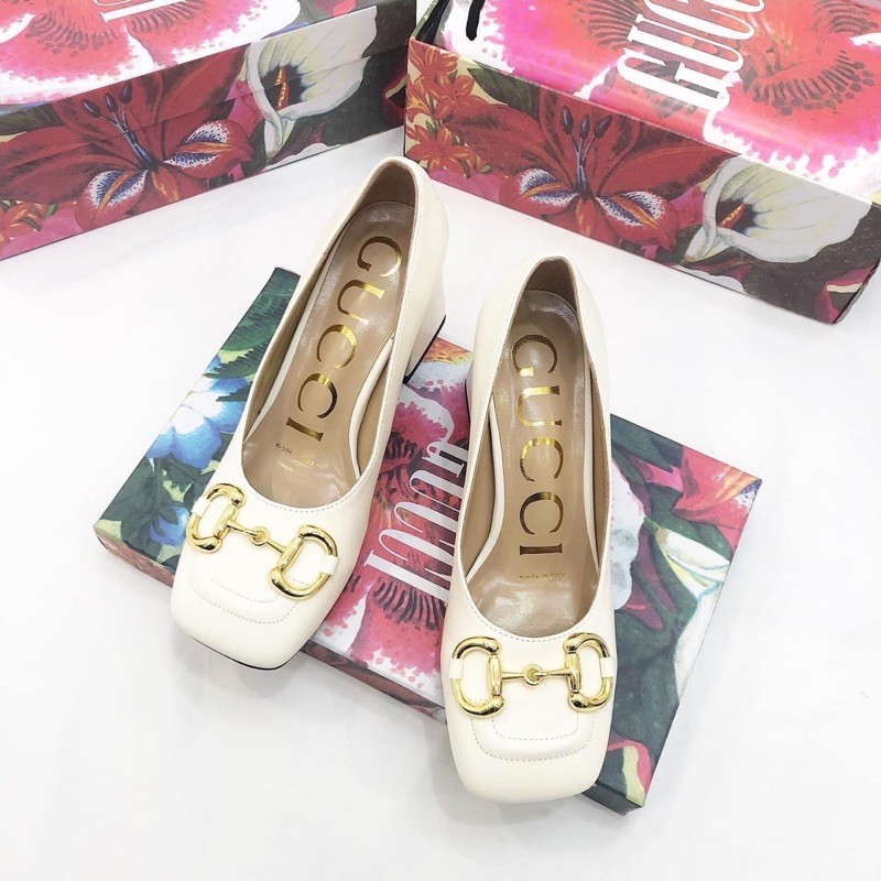 GIÀY GUCCI QC SIÊU HOT ( ẢNH THẬT Ở CUỐI) Sẵn hồng size 37)