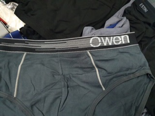 Sịp nam Owen, Estini các hãng