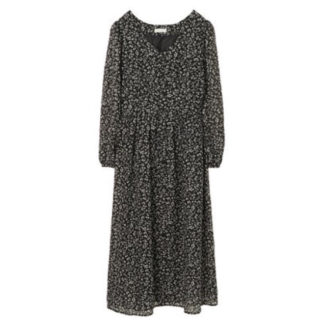 Váy hoa nhí Earth thanh lý