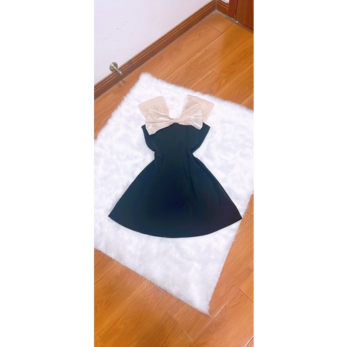 Pass váy đầm hàng thiết kế LAM KHUE size S T46