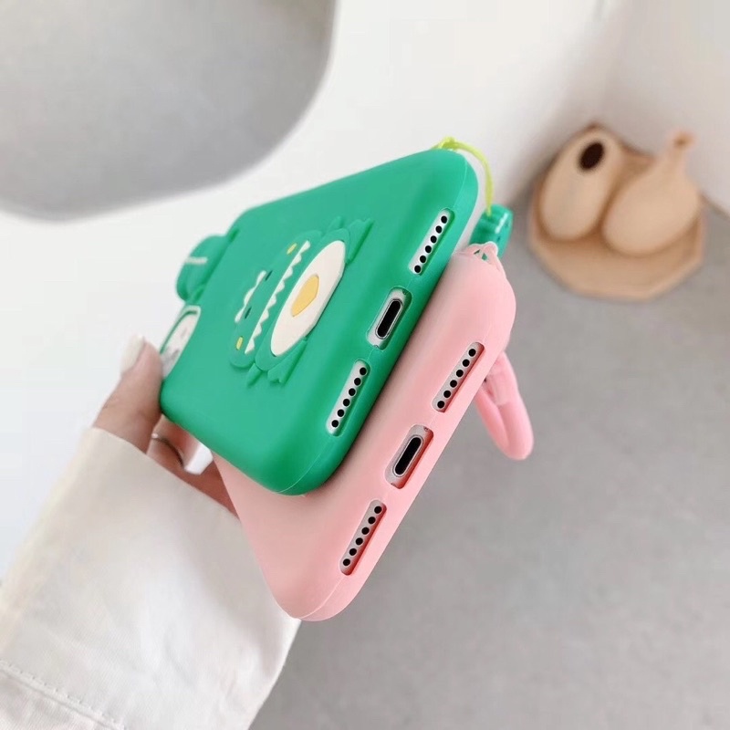 Ốp khủng long thú leo dễ thương mềm mịn kèm móc tay cho ip 6/7/8/6plus/7plus/x/xsmax/11/11promax/12