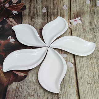 Dĩa sứ hình chiếc lá sứ Minh Long - dĩa sứ hình chiếc lá sứ minh long