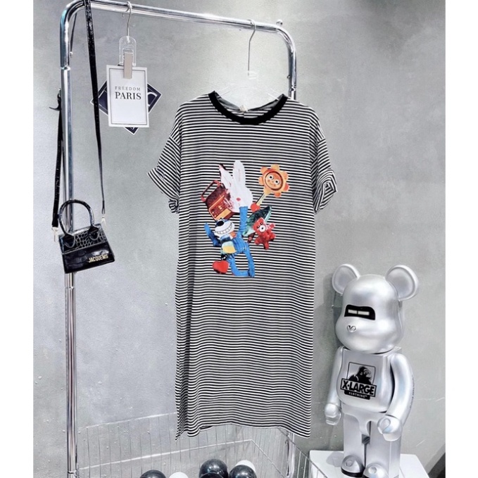 Váy Xuông Kẻ Hoạt Hình