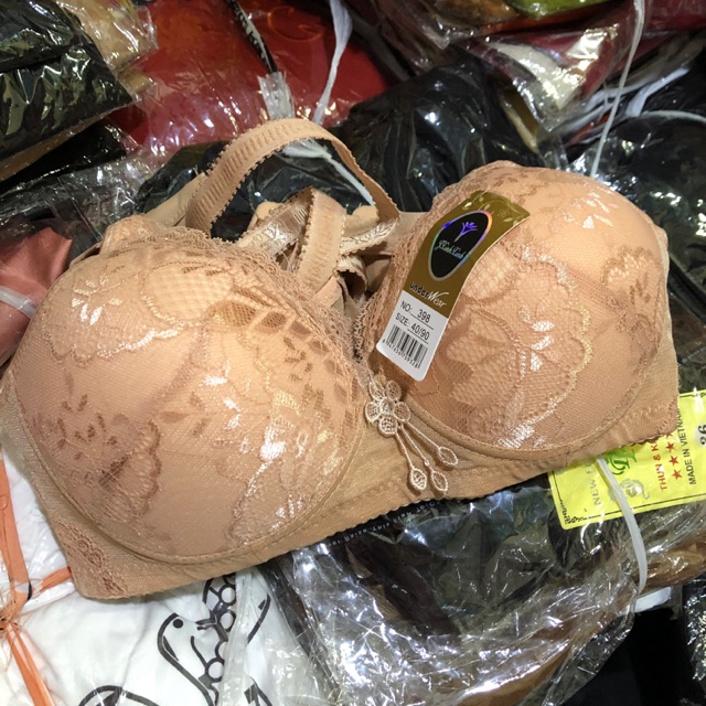 Áo ngực ren không mút không gọng trái to