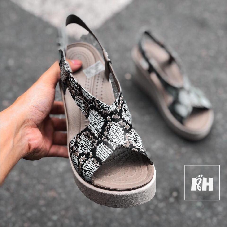 Giày Sandal Đế Xuồng Nữ, Dép Cross Nữ Đế Cao 7cm Chính Hãng Có Quai Hậu