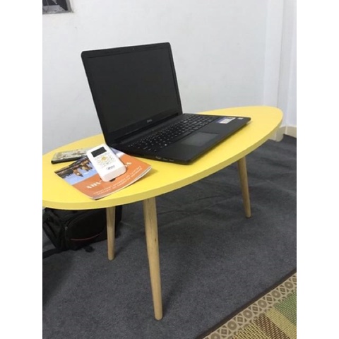 Bàn trà hình trứng chân gỗ tự nhiên cao cấp