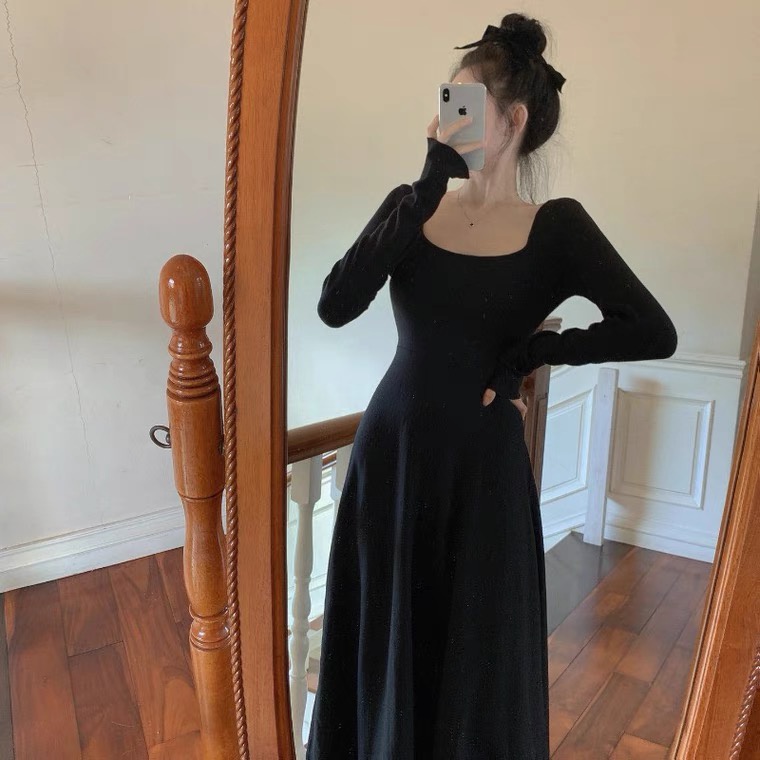 Long sleeve knitted dress