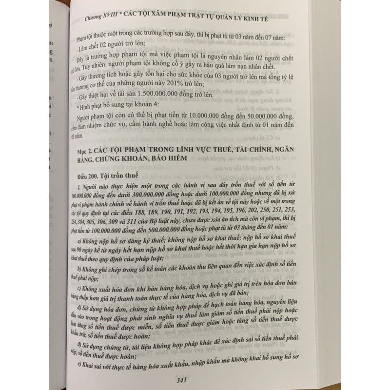 Sách -Bình luận khoa học Bộ luật hình sự năm 2015 được sửa đổi, bổ sung năm 2017 (Phần Các tội phạm) | BigBuy360 - bigbuy360.vn